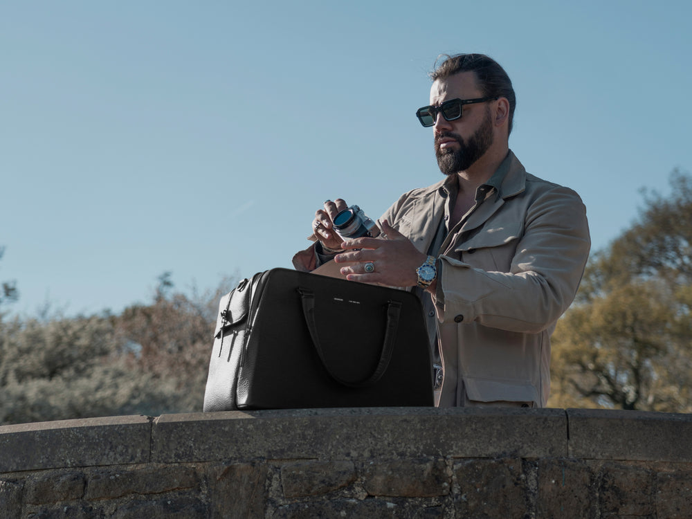 GRAMS(28) รุ่น 181 Voyager Duffle - กระเป๋า - สี Black