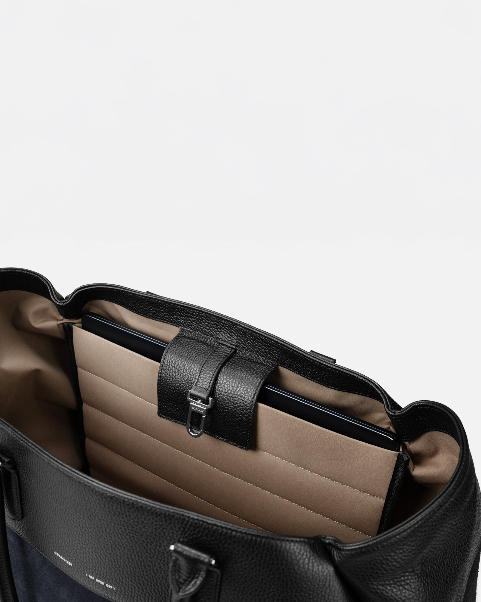 184 Weekender Tote
