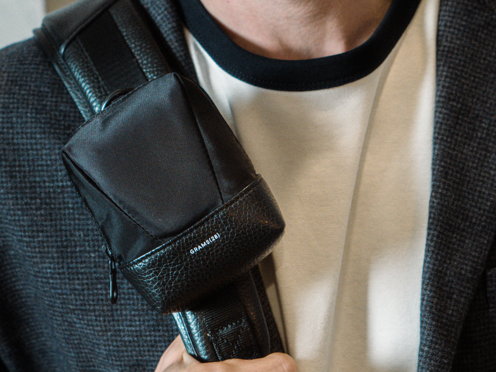 GRAMS(28) รุ่น Chest Pouch - กระเป๋าอเนกประสงค์ - สี Black
