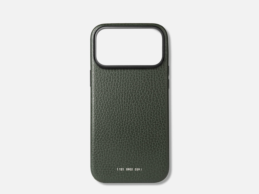 121 MagSafe Pebbled Leather Case | iPhone 18 Pro