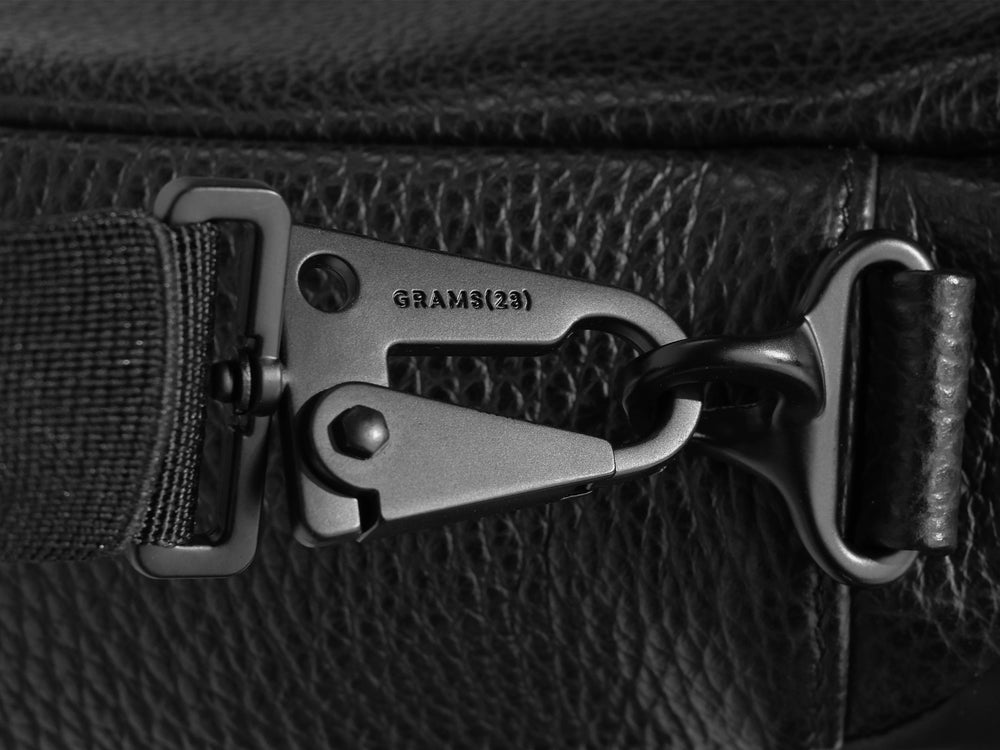 GRAMS28 รุ่น Padded Strap (25mm) - สี Black