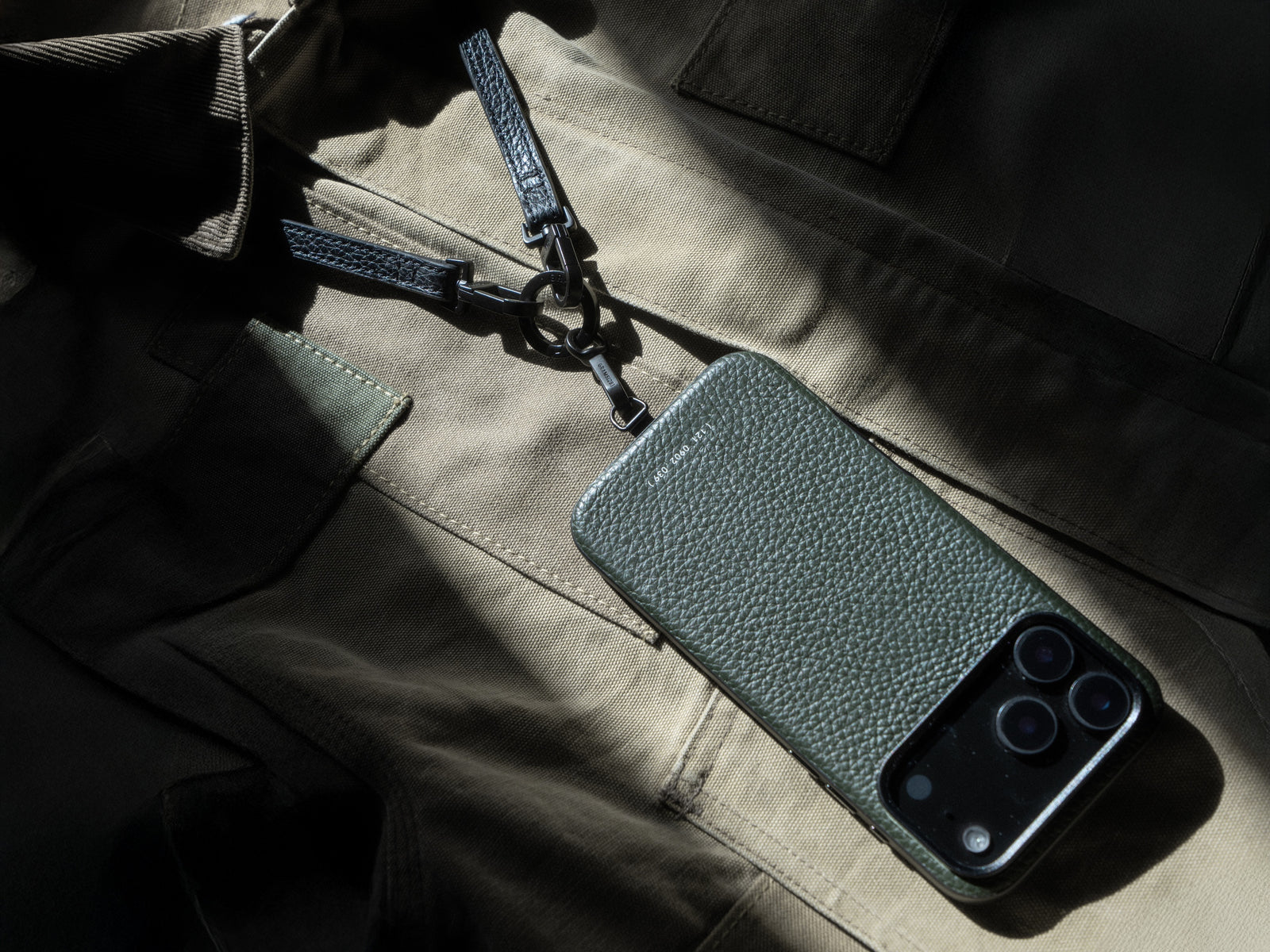 meta-color-Black Pebbled*