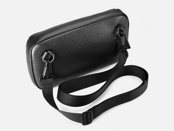 131 エッセンシャル・ポーチGRAMS28